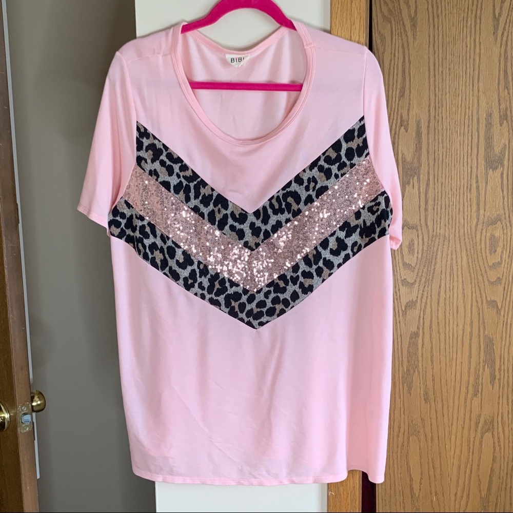 BNWOT Women’s Boutique leopard top